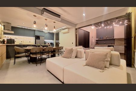 Apartamento à venda com 140m², 3 quartos e 2 vagas Apartamento à venda com 140m², 3 quartos e 2 vagasDetalhe