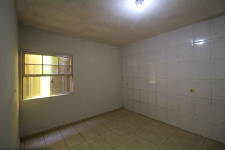 Casa para alugar com 50m², 1 quarto e sem vaga Casa para alugar com 50m², 1 quarto e sem vagaQuarto