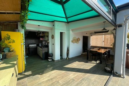 Apartamento à venda com 152m², 2 quartos e 2 vagasÁrea externa