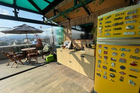 Apartamento à venda com 152m², 2 quartos e 2 vagasÁrea externa