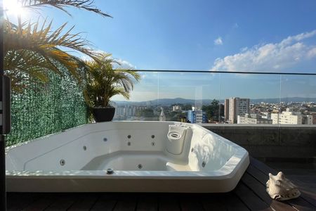Apartamento à venda com 152m², 2 quartos e 2 vagasÁrea externa