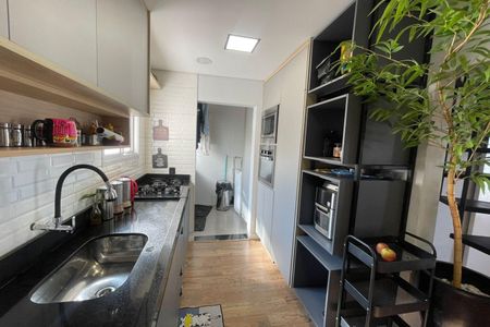 Apartamento à venda com 152m², 2 quartos e 2 vagasCozinha