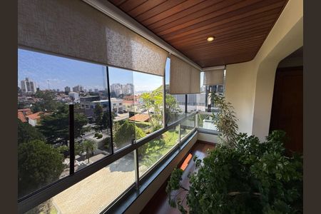 Apartamento à venda com 156m², 4 quartos e 3 vagasFoto 03