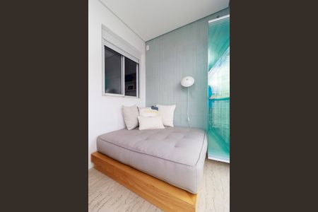 Apartamento à venda com 80m², 2 quartos e 1 vagaSala - Varanda