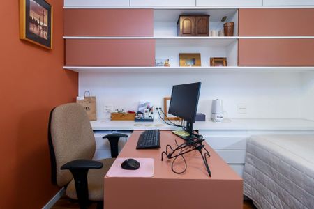 Apartamento à venda com 80m², 2 quartos e 1 vagaQuarto 2