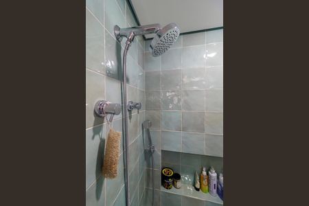 Apartamento à venda com 80m², 2 quartos e 1 vagaSuíte - Banheiro