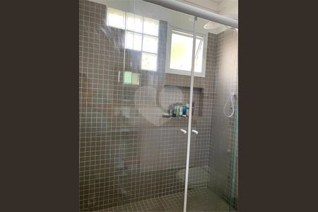 Casa à venda com 4 quartos, 400m² em Jardim Avelino, São Paulo