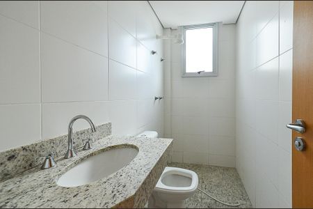 Apartamento à venda com 115m², 3 quartos e 2 vagasBanheiro Suite