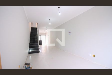 Casa à venda com 3 quartos, 125m² em Jardim Panorama (Zona Leste), São Paulo