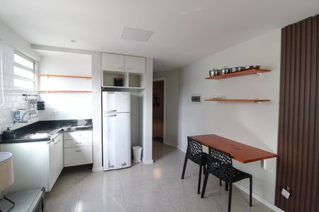 Sala de apartamento para alugar com 1 quarto, 30m² em Vila Polopoli, São Paulo