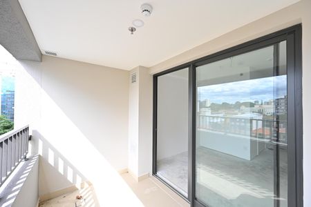 Studio à venda com 27m², 1 quarto e sem vagaVaranda