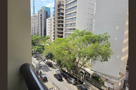 Apartamento para alugar com 37m², 1 quarto e 1 vagaVaranda