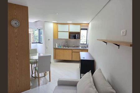 Apartamento para alugar com 37m², 1 quarto e 1 vagaSala/Quarto