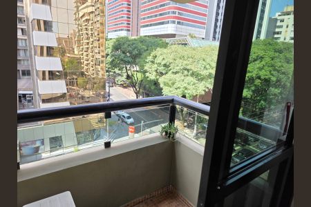 Apartamento para alugar com 37m², 1 quarto e 1 vagaVaranda