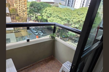 Apartamento para alugar com 37m², 1 quarto e 1 vagaVaranda