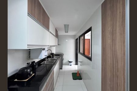 Apartamento à venda com 186m², 4 quartos e 2 vagasCozinha e Área de Serviço