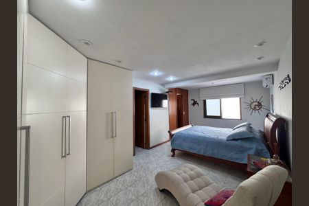 Apartamento à venda com 186m², 4 quartos e 2 vagasSuíte 1