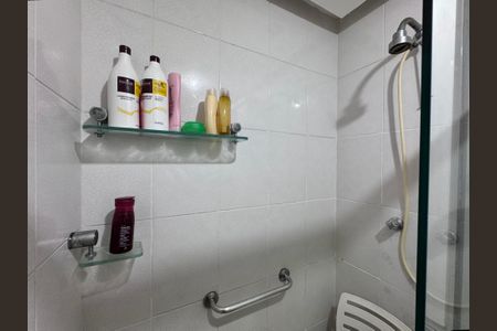 Apartamento à venda com 186m², 4 quartos e 2 vagasSuíte 2 - Banheiro