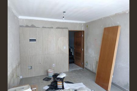 Casa à venda com 3 quartos, 125m² em Jardim Panorama (Zona Leste), São Paulo