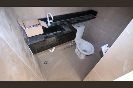 Casa à venda com 125m², 3 quartos e 2 vagasLavabo