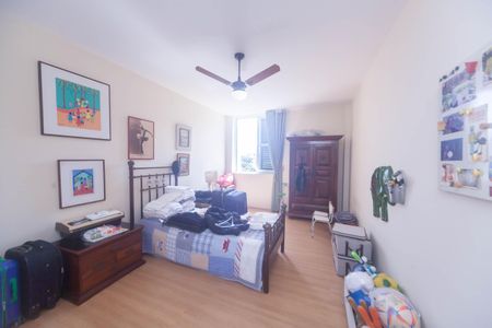 Apartamento à venda com 280m², 4 quartos e 3 vagasquarto 2
