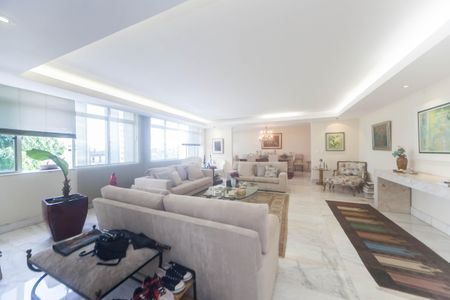 Apartamento à venda com 280m², 4 quartos e 3 vagassala