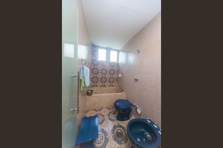 Apartamento à venda com 280m², 4 quartos e 3 vagasBanheiro Social