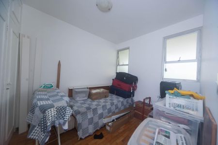 Apartamento à venda com 280m², 4 quartos e 3 vagasQuarto de Serviço
