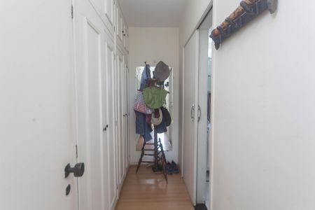 Apartamento à venda com 280m², 4 quartos e 3 vagascloset suite 2