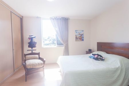 Apartamento à venda com 280m², 4 quartos e 3 vagassuite 2