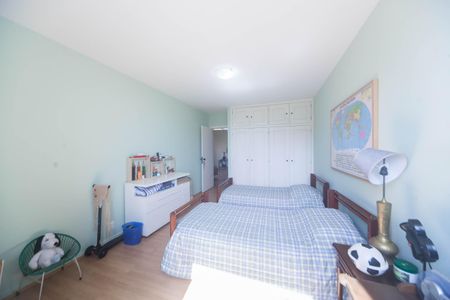 Apartamento à venda com 280m², 4 quartos e 3 vagasquarto 1