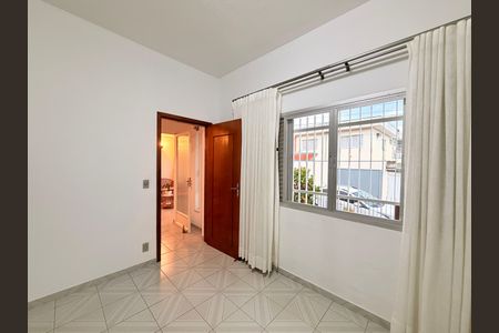 Casa à venda com 237m², 3 quartos e 4 vagasQuarto 3