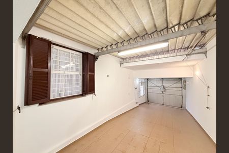 Casa à venda com 237m², 3 quartos e 4 vagasGaragem