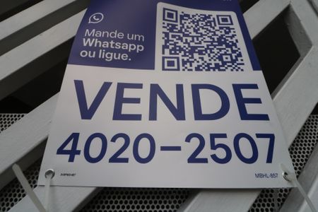 Casa à venda com 190m², 3 quartos e 3 vagasFachada