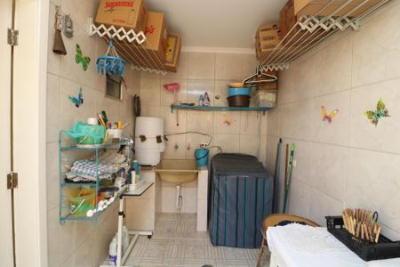 Casa à venda com 190m², 3 quartos e 3 vagasÁrea de Serviço