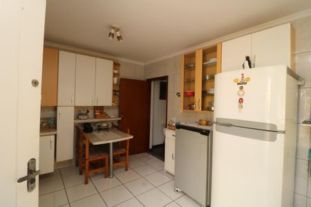 Casa à venda com 190m², 3 quartos e 3 vagasCozinha