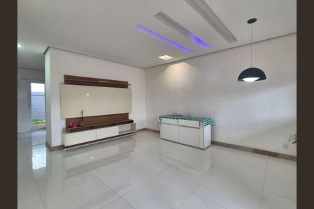 Casa de condomínio à venda com 160m², 3 quartos e 1 vaga