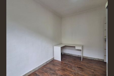 Casa de condomínio à venda com 160m², 3 quartos e 1 vaga