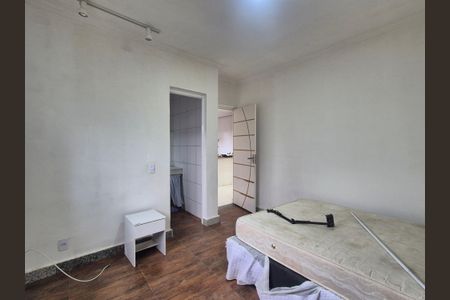 Casa de condomínio à venda com 160m², 3 quartos e 1 vaga