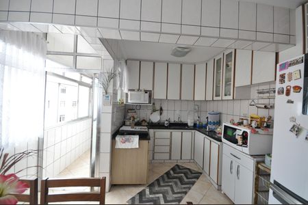 Apartamento à venda com 103m², 3 quartos e 1 vagaCozinha