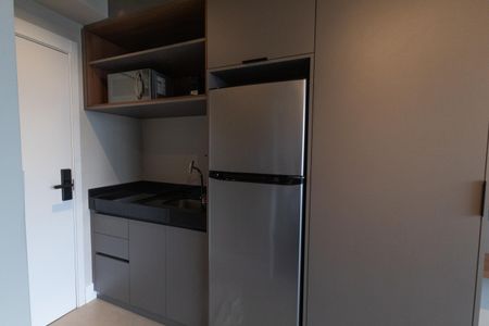 Cozinha de apartamento para alugar com 1 quarto, 24m² em Vila Mariana, São Paulo