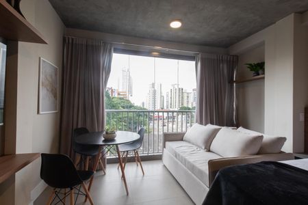 Sala de apartamento para alugar com 1 quarto, 24m² em Vila Mariana, São Paulo