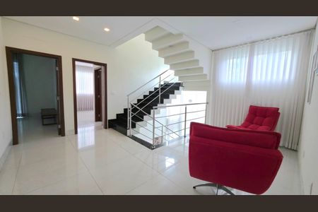 Casa de condomínio para alugar com 540m², 5 quartos e 4 vagas