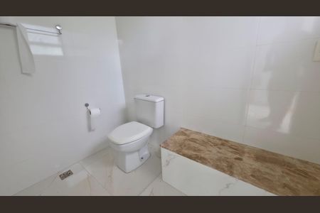 Casa de condomínio para alugar com 540m², 5 quartos e 4 vagas