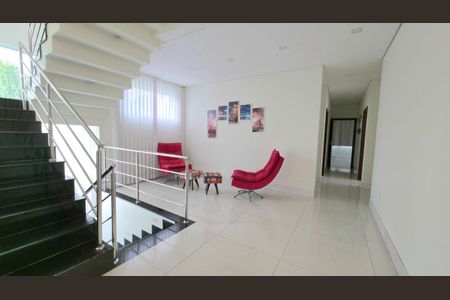 Casa de condomínio para alugar com 540m², 5 quartos e 4 vagas