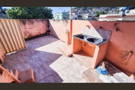 Casa para alugar com 50m², 2 quartos e sem vagaTerraço área de serviço  