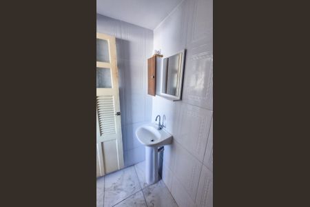 Casa para alugar com 50m², 2 quartos e sem vagaBanheiro 