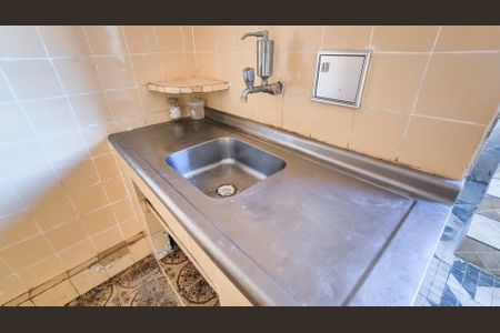 Casa para alugar com 50m², 2 quartos e sem vagaCozinha