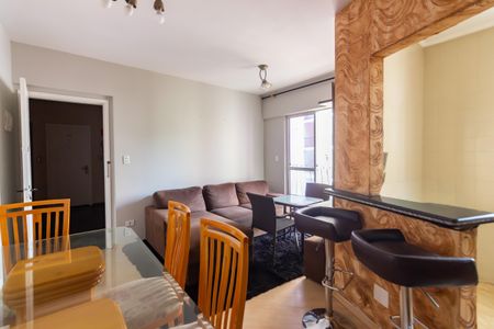 Sala  de apartamento para alugar com 2 quartos, 62m² em Umuarama, Osasco