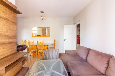 Apartamento para alugar com 62m², 2 quartos e 1 vagaSala 